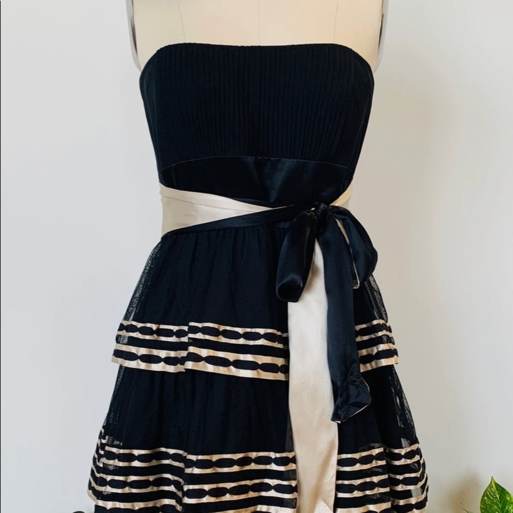 BCBG MAXAZRIA Dress